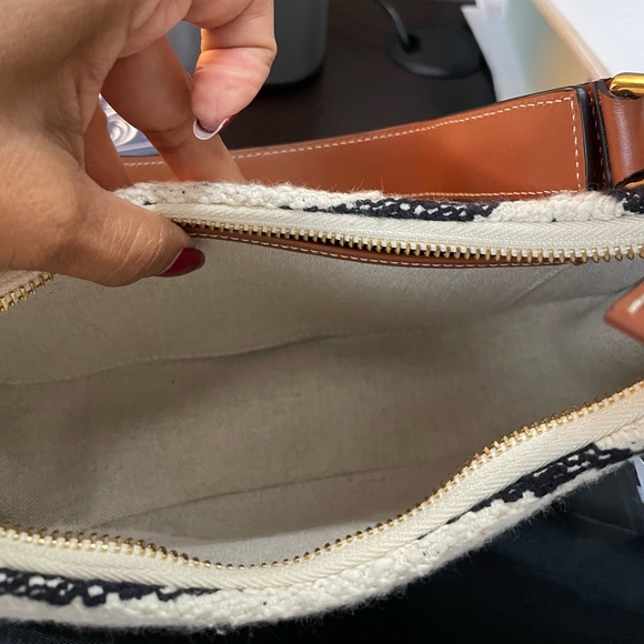 Ava Cloth Medium Bag - Picture 3 of 7